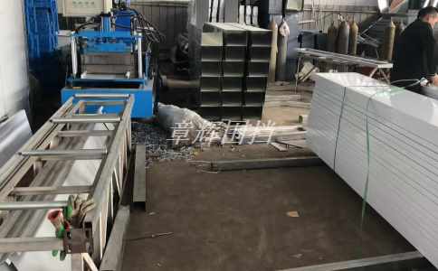 金屬圍擋施工中如何保障施工人員的安全？(探究金屬圍擋施工中的安全保障措施)