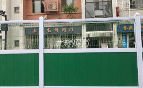 金屬圍擋的防火性能如何？